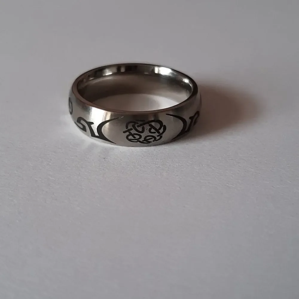 Stainless Steel Tatoo Ring Size 8